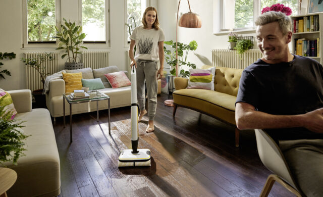 FC_7_Cordless_living_room_wooden_floor_app_01_CI20-Web_1600_Max